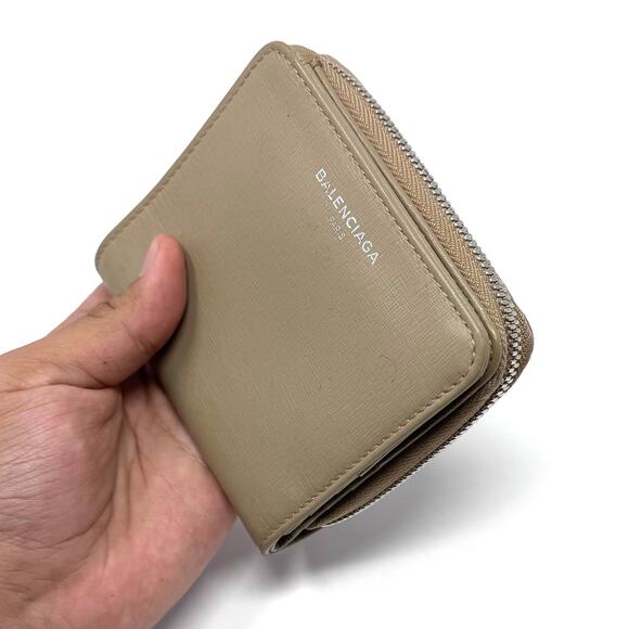 Balenciaga Zipper Wallet - Picture 9 of 16